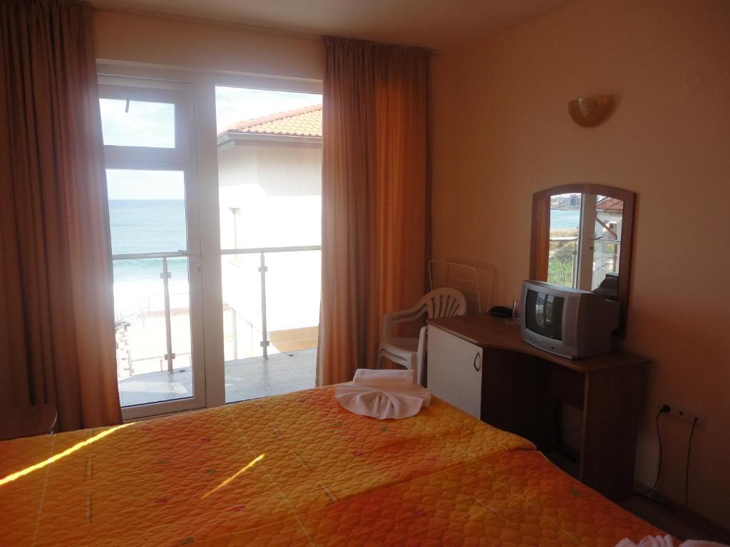 Barex Family Hotel Sozopol Bilik gambar